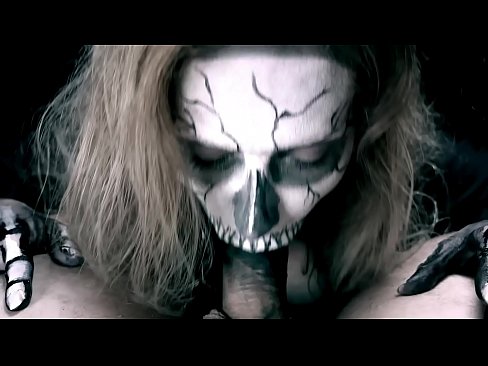 ❤️ Dämonenmädchen lutscht Schwanz mit ihrem schwarzen Mund und schluckt Sperma. ☑ Just porn bei porn de.xxxdeutschepornos.ru ️❤